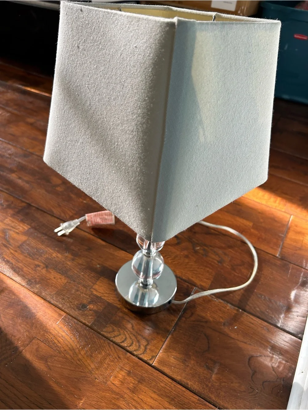Crystal Ball Table Lamp with White Shade- WORKING PLUG IN CORD TO LIGHT